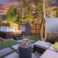 Frisco Retreat W/ Hot Tub, Sauna & Dog Friendly