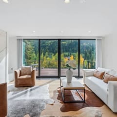 East Vail retreat w/ Hot Tub, Grill & Fenced Patio