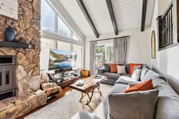 Matterhorn Haven | LUXE Vail Retreat w/ Hot Tub - Image 3