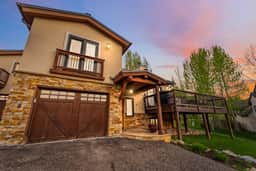 Matterhorn Haven | LUXE Vail Retreat w/ Hot Tub - Image 4