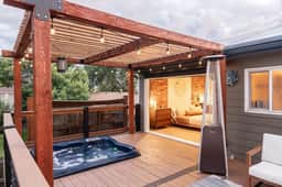 5 Star Retreat | Gym | Private Office - Image 4