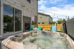 8 Bedrooms | 2 Rooftops | 2 Game Rooms | 2 Hot Tubs - Image 5