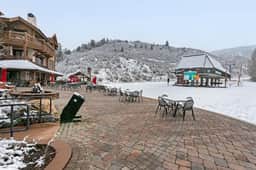 Arrowhead Oasis |Resort Perks + 5 Min Walk to Lift - Image 5