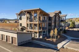 Downtown | HOT TUB |Walkable - Image 3