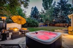 Hot Tub | Modern Home | Great Location - Image 4