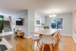 Hot Tub | Modern Home | Great Location - Image 2