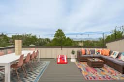 Hot Tub | Rooftop | Game Room | 5 Bathrooms - Image 3