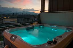 Lodge 212 | Brand New LUXE Designer Home + Hot Tub - Image 4