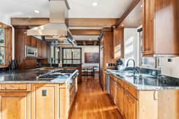 Luxury Vail Estate Near Skiing & Golf Course - Image 4