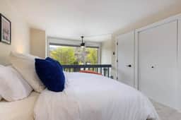 Modern Condo with Vail Mountain Views - Image 5