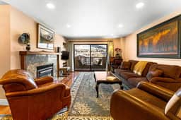Ski in, Ski Out Condo In The Heart Of Avon - Image 2