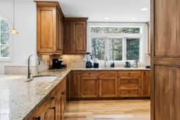 Spruce Street Chalet | Lux Living Mins to Vail - Image 5