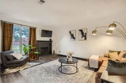 Stylish Townhouse Retreat - 15 min to DT - Image 5