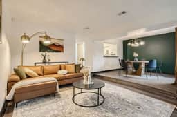Stylish Townhouse Retreat - 15 min to DT - Image 2
