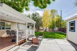 Sunlit Shoshone Haven • Central w/backyard - Image 2