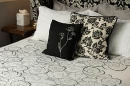 The Columbine Room - Queen Anne Bed & Breakfast - Image 3