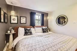 The Emerald Haus: Stylish Retreat Near Regis - Image 5