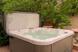 The Retreat: Theater Nights & Spa Delights - Image 2