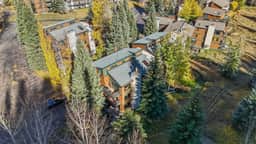 Timber Falls 4BR Penthouse Retreat with Views - Image 4