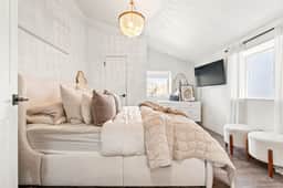 West Denver Radiance I Light & Bright 3BR retreat - Image 4