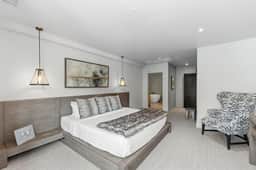 Village Luxe | Ski-in/Ski-out | Heated Pool & Spa - Image 4