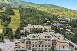 Village Luxe | Ski-in/Ski-out | Heated Pool & Spa - Image 5