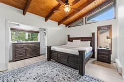 Stylish Eagle Vail Condo W/Private Hot Tub - Image 4