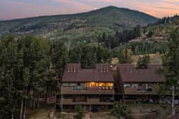 Vail Retreat at Pitkin Creek Park I Pool & Hot Tub - Image 5