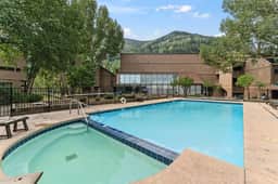 Vail Retreat at Pitkin Creek Park I Pool & Hot Tub - Image 2