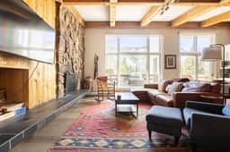Mountainside Top Floor Condo - Treetops Lionshead - Image 2
