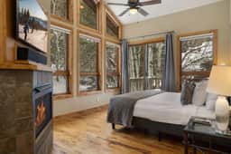 Elevated Eagle-Vail Duplex with Hot Tub - Image 4