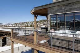 Mountain Escape With Hot Tub & Fire Pit - Image 5