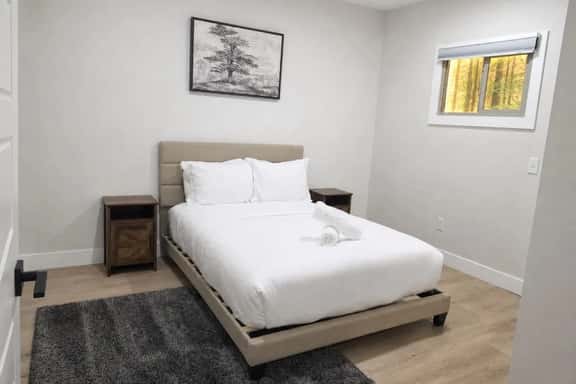 Central City Gem | Rooftop Deck | Pet Friendly - Image 1