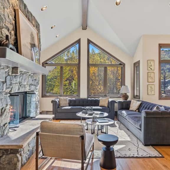 Beaver Creek Escape | Fireplace & Deck - Image 1
