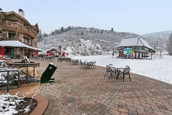 Arrowhead Oasis |Resort Perks + 5 Min Walk to Lift - Image 5