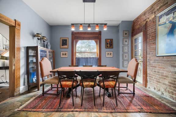 Artsy Victorian I Near RINO I Downtown - Image 4
