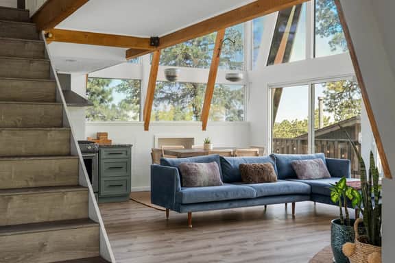 Beautiful A-Frame near Hiking/Red Rocks/Evergreen - Image 2
