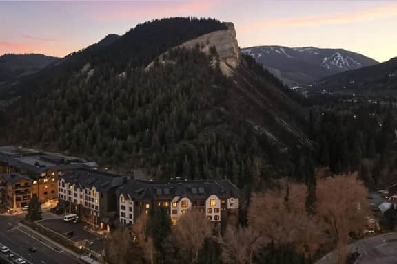 Beaver Creek Penthouse | Pool, Hot Tub, Walkable - Image 4