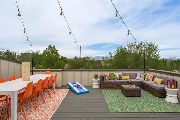 Hot Tub | Rooftop | Game Room | 5 Bathrooms! - Image 3