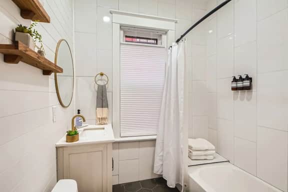 Remodeled 3bd I Baker I Broadway I Sante Fe I CBD - Image 2