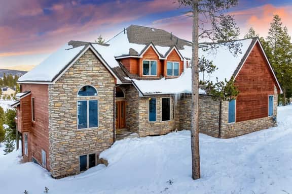 Stunning Mountain Retreat W/Views|Private Hot Tub - Image 5