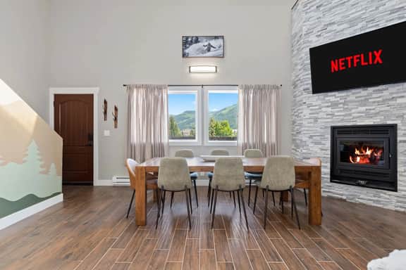 The Beaver Den | Penthouse W/Game Room | 7min To Beaver Creek - Image 5