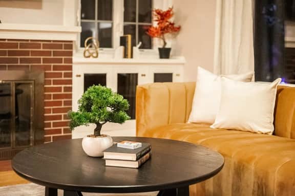 The Bonsai Bungalow | Hot Tub | Game Room - Image 2