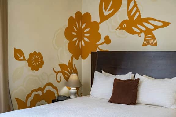 The Garden Room - Queen Anne Bed & Breakfast - Image 2