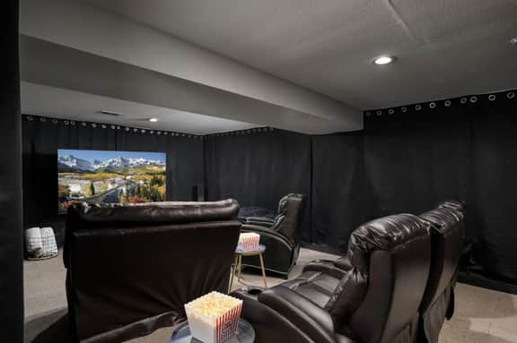 The MCM Movie Manor|Big Backyard|Movie Theater - Image 3