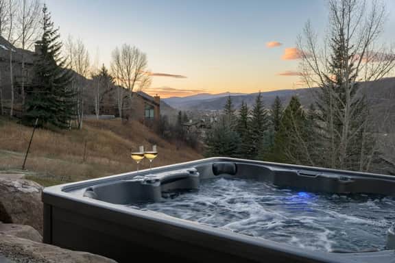 Whiskey Hill Luxury Retreat | Hot tub + Mountain Views - Image 4