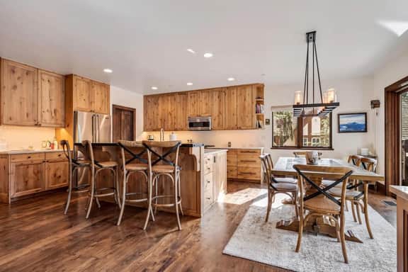 Private Ski-out Village Home in Vail with Hot Tub - Image 2
