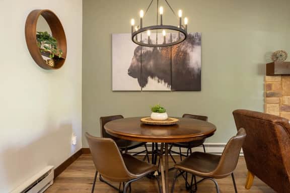 Newly Renovated EagleVail Condo | Walk to shuttle - Image 2
