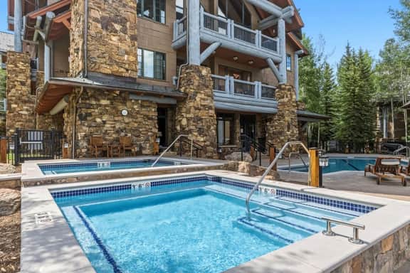 Ski In/Out Beaver Creek I Slopeside Retreat W/Pool - Image 2