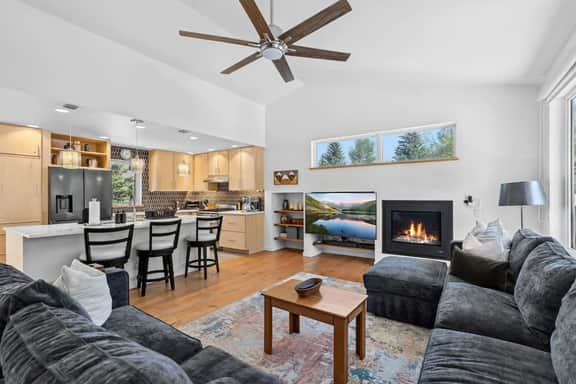 Eagle Vail Mountain Retreat w/Fenced Yard - Image 5